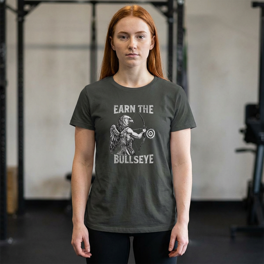 Beast Mode Series - Verdiene dir das Bullseye - Slim Fit T-Shirt für Damen