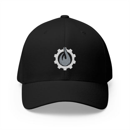 Gorra de béisbol bordada FlexFit de Fireball Gear - Flame &amp; Gear - Gris y blanca